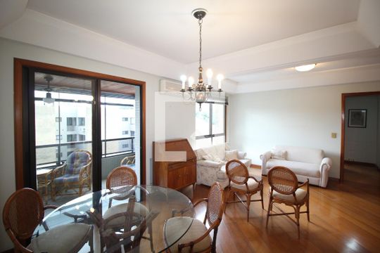 Sala de apartamento à venda com 2 quartos, 98m² em Moinhos de Vento, Porto Alegre
