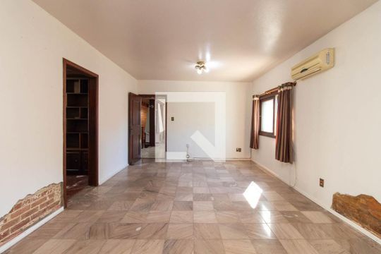 Sala de casa à venda com 4 quartos, 338m² em Ipanema, Porto Alegre
