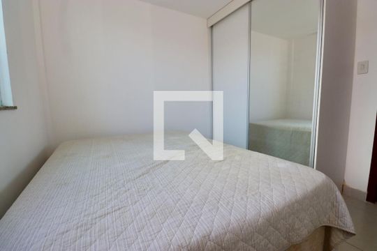 Quarto 1 de apartamento para alugar com 2 quartos, 65m² em Stella Maris, Salvador