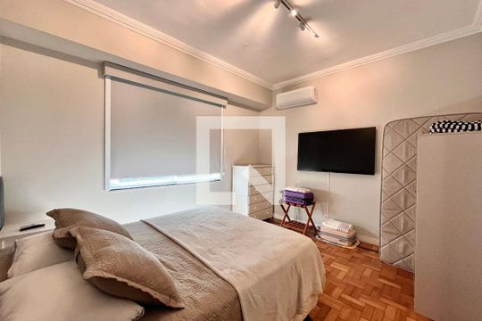 Quarto 1 de apartamento à venda com 3 quartos, 110m² em Ipanema, Rio de Janeiro