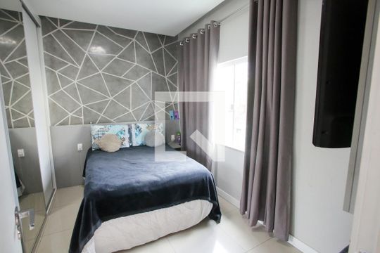 Quarto 1 de casa à venda com 3 quartos, 240m² em Taquara, Rio de Janeiro
