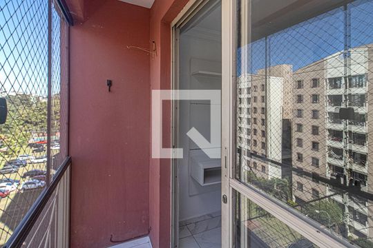 sacada_4 de apartamento para alugar com 3 quartos, 80m² em Parque Bristol, São Paulo