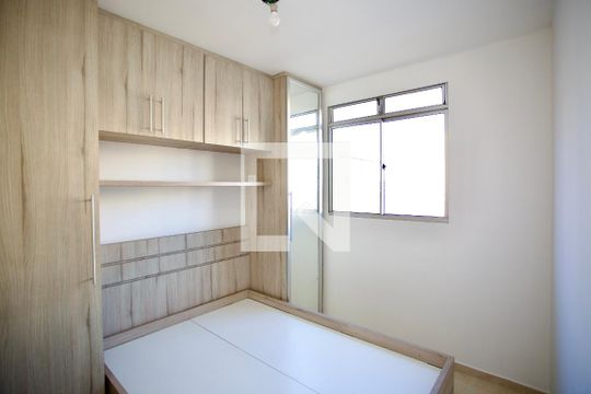 Quarto 1 de apartamento para alugar com 2 quartos, 45m² em Fonte Grande, Contagem