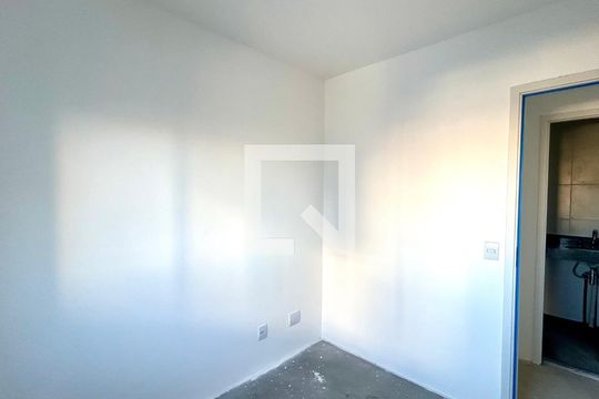 Apartamento à venda com 2 quartos, 60m² em Vila Rosalia, Guarulhos