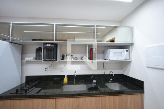 Apartamento à venda com 1 quarto, 42m² em Setor Bueno, Goiânia