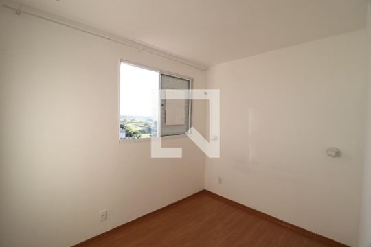 Quarto Suíte de apartamento para alugar com 1 quarto, 62m² em Morada da Colina, Uberlândia