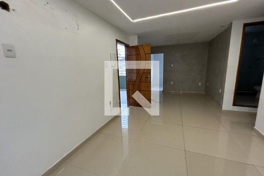 Sala de casa para alugar com 2 quartos, 100m² em Quintino Bocaiúva, Rio de Janeiro