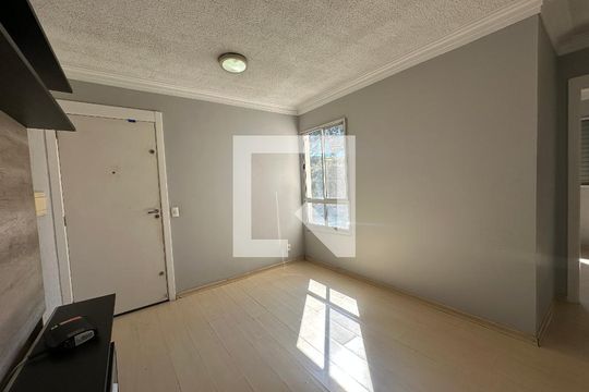 Sala de apartamento à venda com 2 quartos, 42m² em Jardim Sao Luiz, Barueri