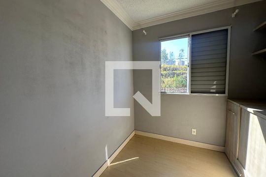 Quarto 2 de apartamento à venda com 2 quartos, 42m² em Jardim Sao Luiz, Barueri