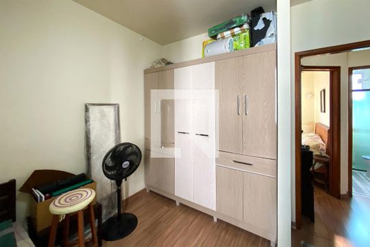 Quarto de apartamento à venda com 2 quartos, 112m² em Jardim America, Belo Horizonte