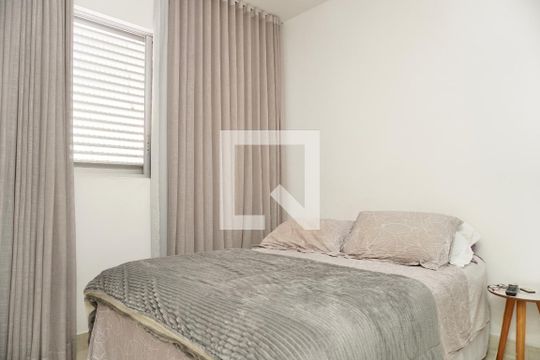 Suíte  de apartamento para alugar com 2 quartos, 56m² em Palmares, Belo Horizonte