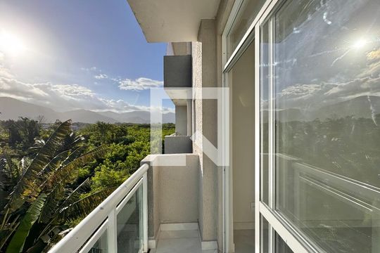 Varanda e Área de Serviço de apartamento para alugar com 1 quarto, 33m² em Recreio dos Bandeirantes, Rio de Janeiro