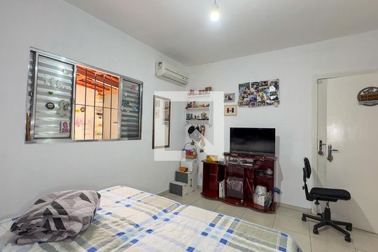 Quarto 2 de casa à venda com 3 quartos, 221m² em Jardim Sao Luiz, São Paulo