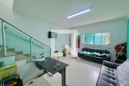 Sala de casa para alugar com 3 quartos, 200m² em Ponte Grande, Guarulhos