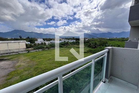 Varanda de kitnet/studio para alugar com 1 quarto, 33m² em Recreio dos Bandeirantes, Rio de Janeiro