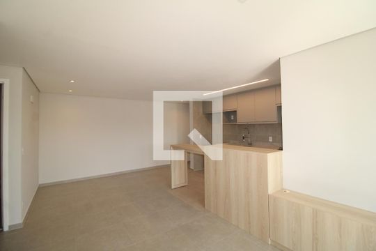 Sala / Cozinha de apartamento para alugar com 2 quartos, 100m² em Parque Sao Domingos, São Paulo
