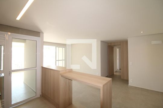Sala / Cozinha de apartamento para alugar com 2 quartos, 100m² em Parque Sao Domingos, São Paulo