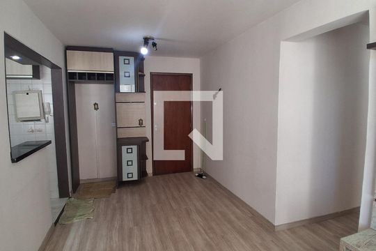 Apartamento para alugar com 2 quartos, 50m² em Capão Raso, Curitiba