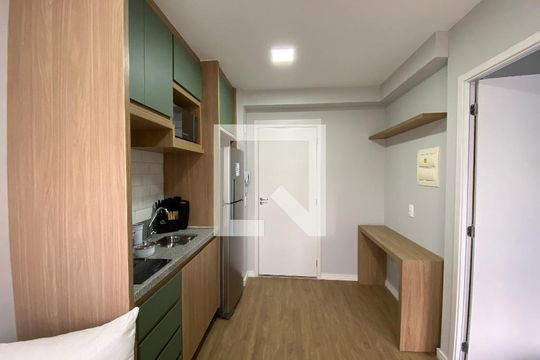 Apartamento para alugar com 1 quarto, 25m² em Vila Butantã, São Paulo