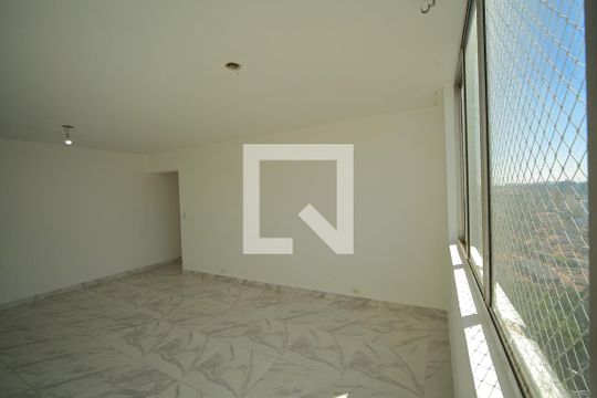 Sala de apartamento para alugar com 2 quartos, 100m² em Parque Terra Nova, São Bernardo do Campo