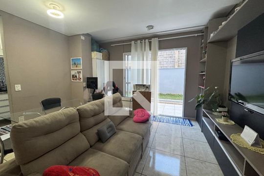 Sala de apartamento à venda com 2 quartos, 58m² em Quitaúna, Osasco