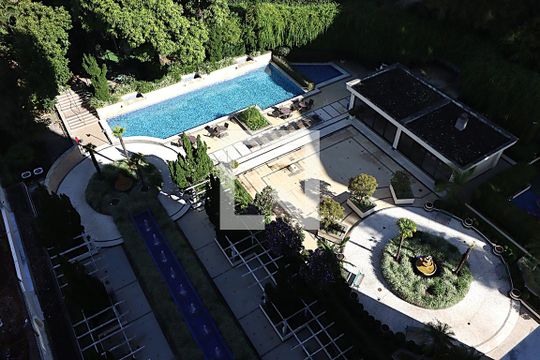 Apartamento para alugar com 3 quartos, 180m² em Moinhos de Vento, Porto Alegre