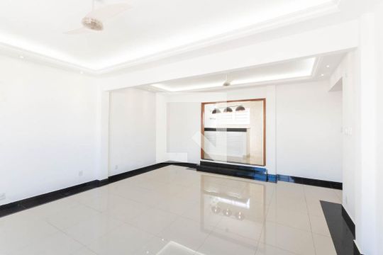 Sala de apartamento à venda com 3 quartos, 347m² em Andaraí, Rio de Janeiro