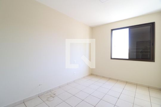 Quarto 1 de apartamento para alugar com 3 quartos, 110m² em Centro, Uberlândia
