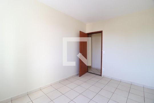 Quarto 1 de apartamento para alugar com 3 quartos, 110m² em Centro, Uberlândia
