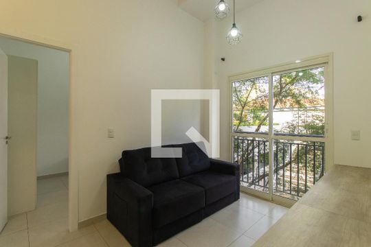 Sala de apartamento para alugar com 1 quarto, 38m² em Granja Viana, Cotia