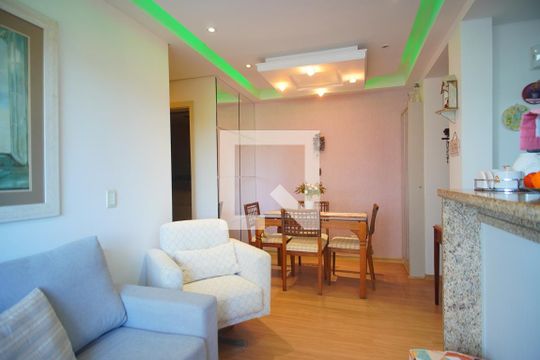 Sala de apartamento à venda com 3 quartos, 64m² em Jardim Itú, Porto Alegre