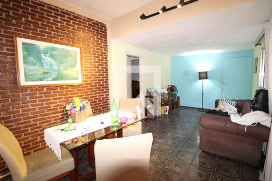 Sala de casa para alugar com 2 quartos, 100m² em Cidade Líder, São Paulo