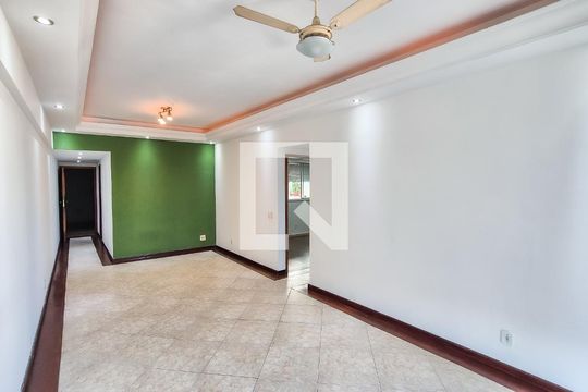 Apartamento à venda com 2 quartos, 91m² em Olaria, Rio de Janeiro