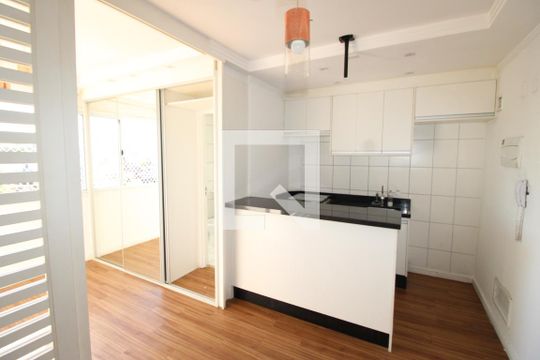 Apartamento para alugar com 1 quarto, 24m² em Vila Campanela, São Paulo
