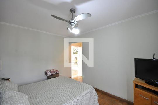 Suíte 1 de casa para alugar com 4 quartos, 370m² em Tucuruvi, São Paulo