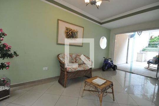 Sala de estar de casa para alugar com 4 quartos, 370m² em Tucuruvi, São Paulo