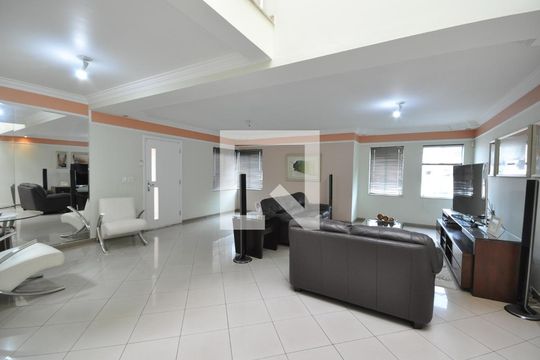 Sala de casa para alugar com 4 quartos, 370m² em Tucuruvi, São Paulo