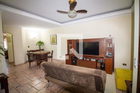 Sala 2 de casa à venda com 4 quartos, 250m² em Vila Congonhas, São Paulo
