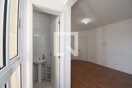 Sala de apartamento para alugar com 2 quartos, 48m² em Rio Pequeno, São José dos Pinhais