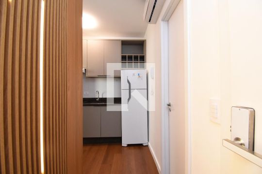 Kitnet/Studio para alugar com 1 quarto, 20m² em Centro Batel, Curitiba