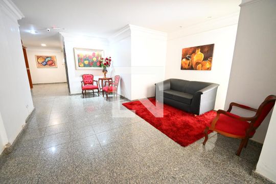 Apartamento à venda com 3 quartos, 90m² em Setor Bela Vista, Goiânia