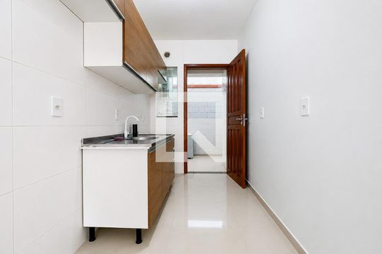 Cozinha de casa para alugar com 2 quartos, 52m² em Alto Aririu, Palhoça