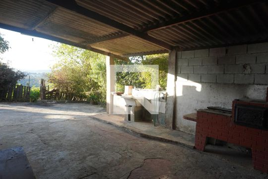 Casa para alugar com 2 quartos, 150m² em Parque Mirante de Santana, Barueri