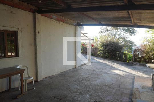 Casa para alugar com 2 quartos, 150m² em Parque Mirante de Santana, Barueri