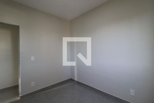 Quarto 1 de apartamento para alugar com 2 quartos, 60m² em Jardim Macedo, Ribeirão Preto