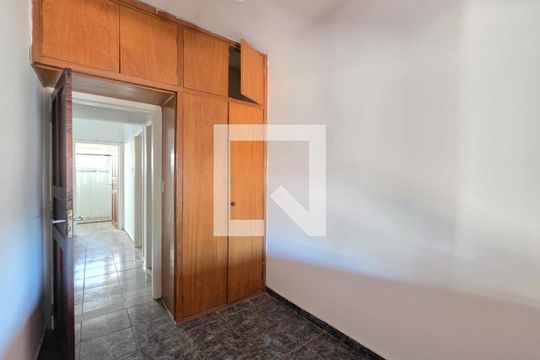 Quarto de casa à venda com 3 quartos, 128m² em Jardim Aurélia, Campinas