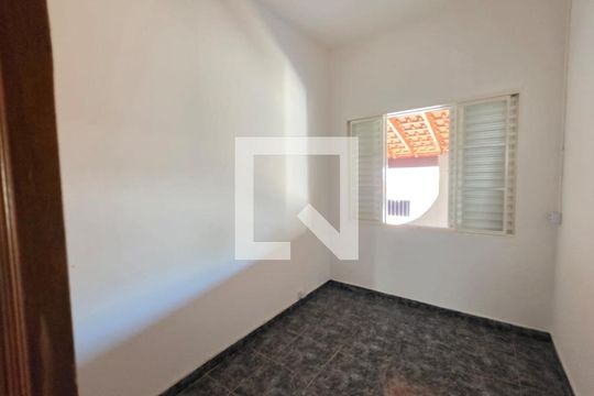 Quarto de casa à venda com 3 quartos, 128m² em Jardim Aurélia, Campinas
