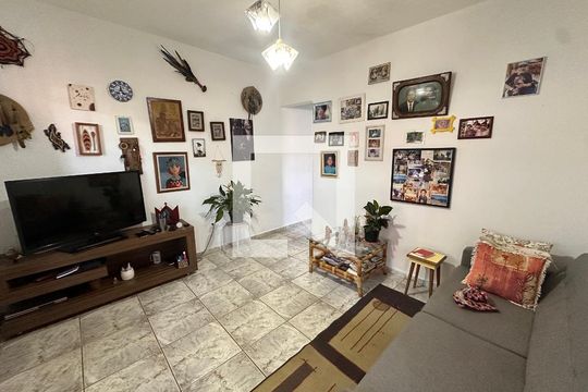Casa para alugar com 3 quartos, 70m² em Parque Maria Domitila, São Paulo
