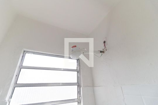 Banheiro de casa para alugar com 1 quarto, 45m² em São João Climaco, São Paulo