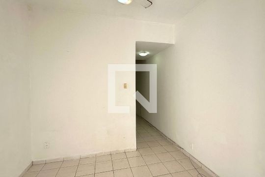 Studio de apartamento para alugar com 1 quarto, 32m² em Copacabana, Rio de Janeiro